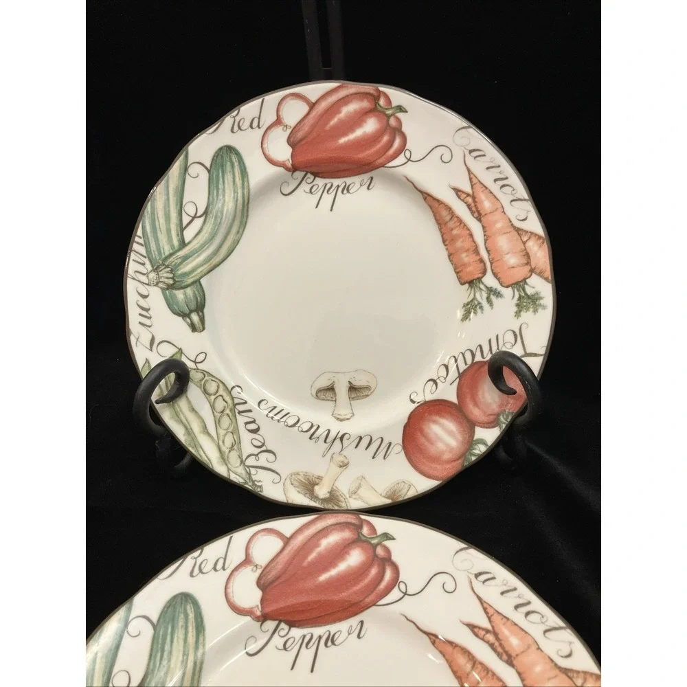 Franciscan Vegetable Medley Bread Plates Set of 2 VTG 1995 England 6 1/8 inch